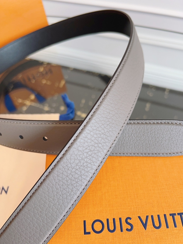 ルイヴィトンベルト着用イメージ